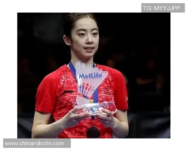 周敏专访：从青涩小将到羽毛球明星的成长之路回顾